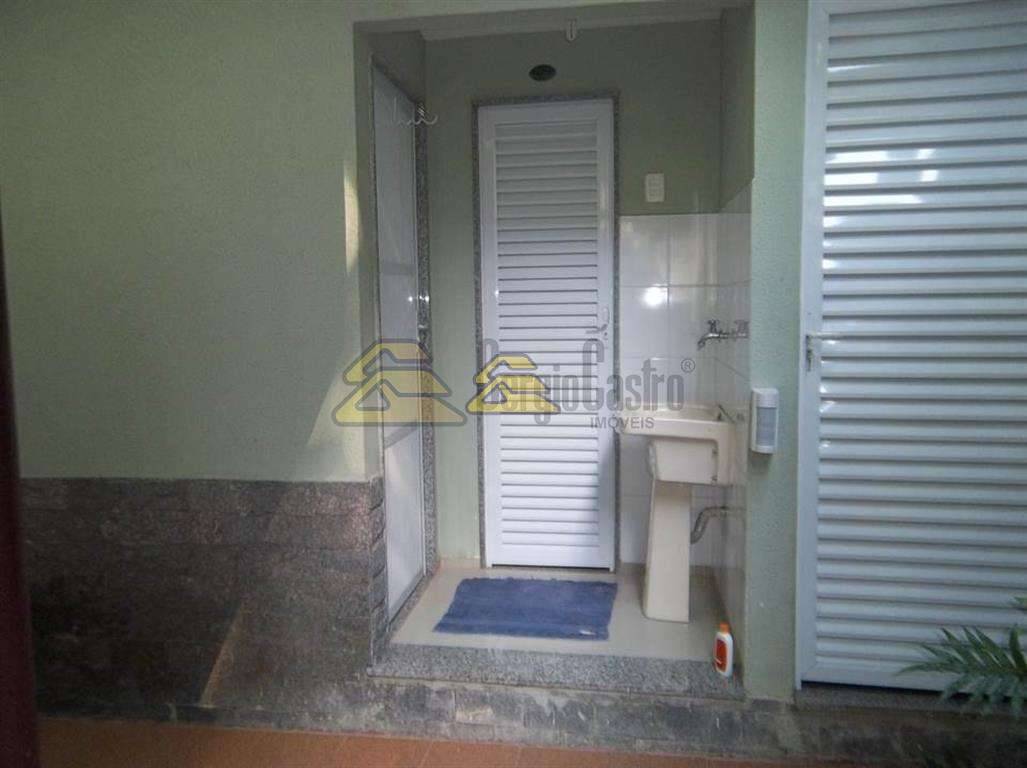 Casa à venda com 5 quartos, 250m² - Foto 23