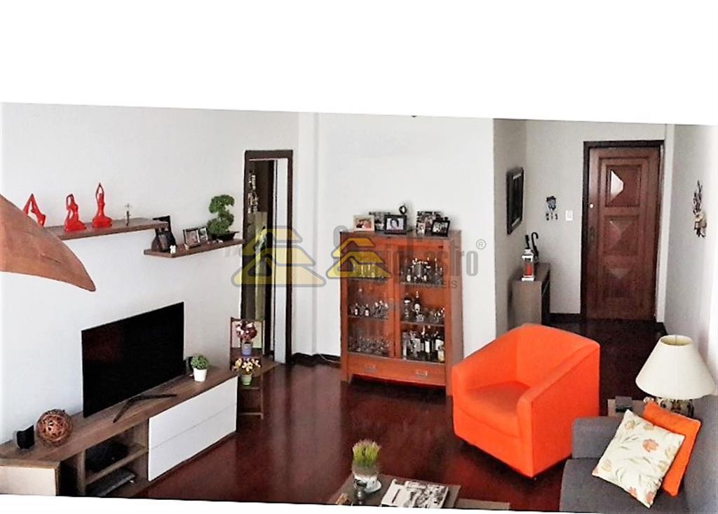 Apartamento à venda com 3 quartos, 95m² - Foto 1