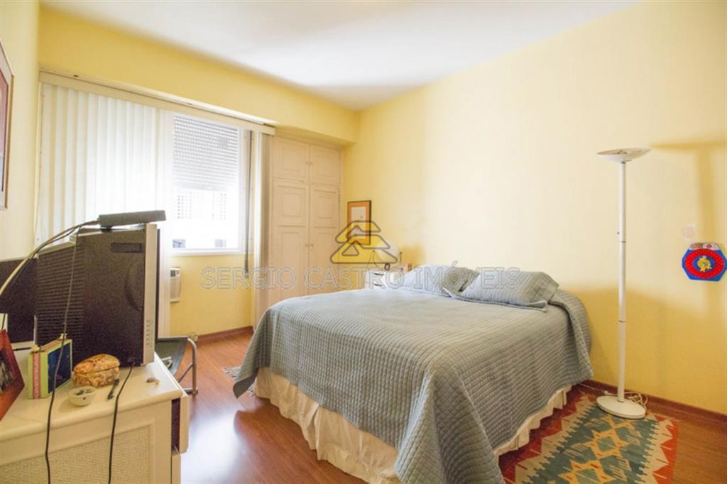 Apartamento à venda com 6 quartos, 300m² - Foto 7