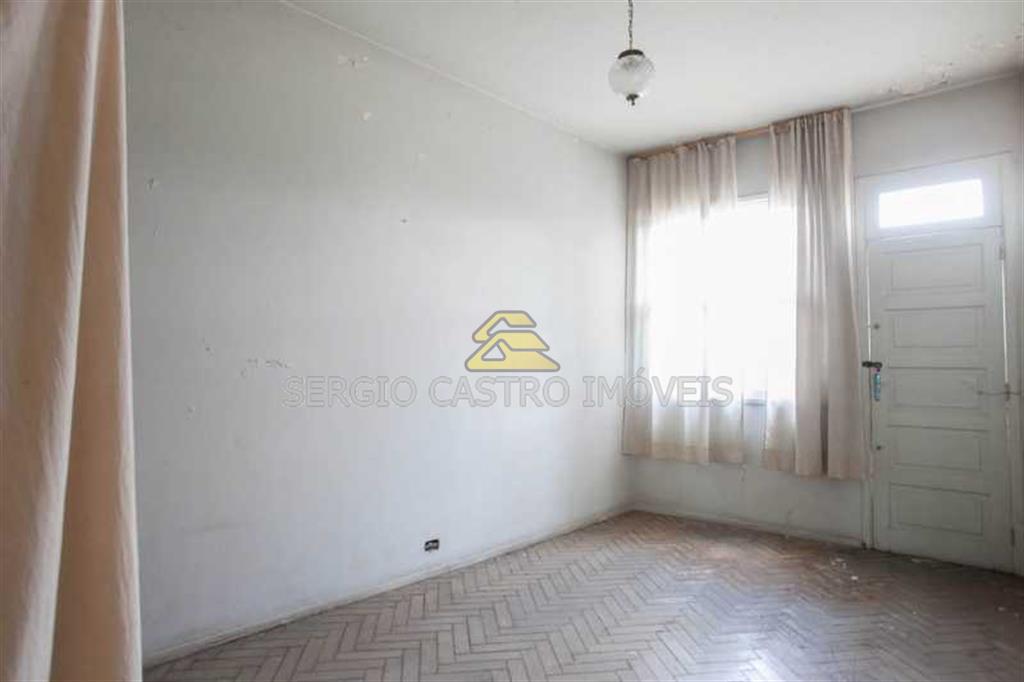 Casa à venda com 6 quartos, 242m² - Foto 13