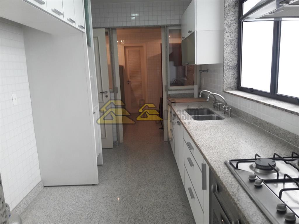 Apartamento à venda com 5 quartos, 334m² - Foto 12