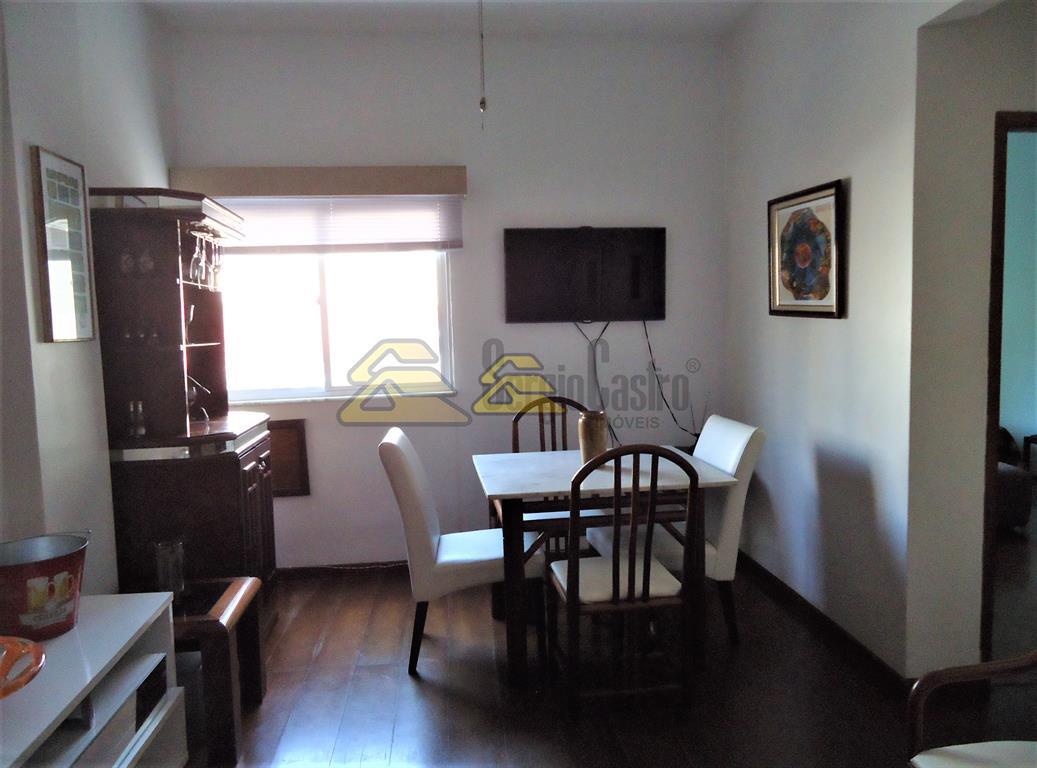 Apartamento à venda com 2 quartos, 68m² - Foto 4