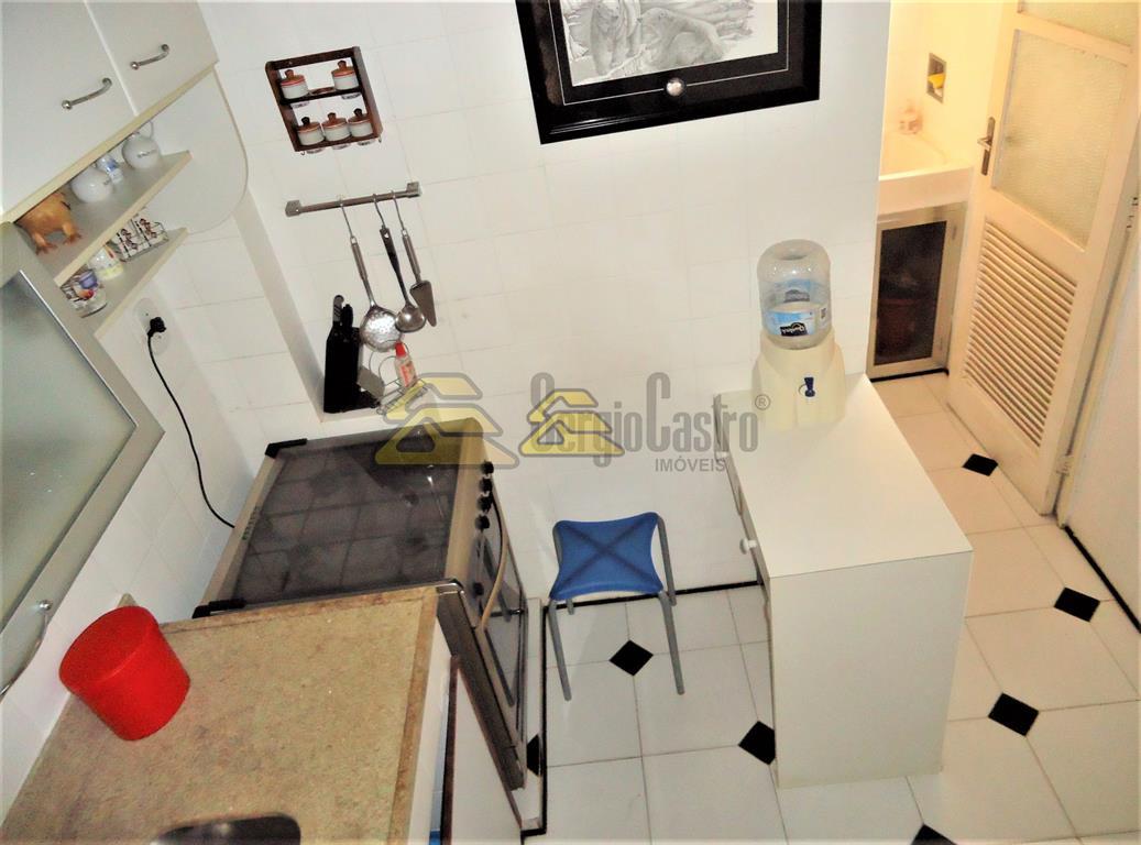 Apartamento à venda com 2 quartos, 68m² - Foto 27