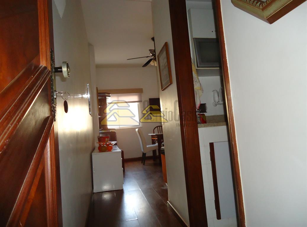 Apartamento à venda com 2 quartos, 68m² - Foto 19