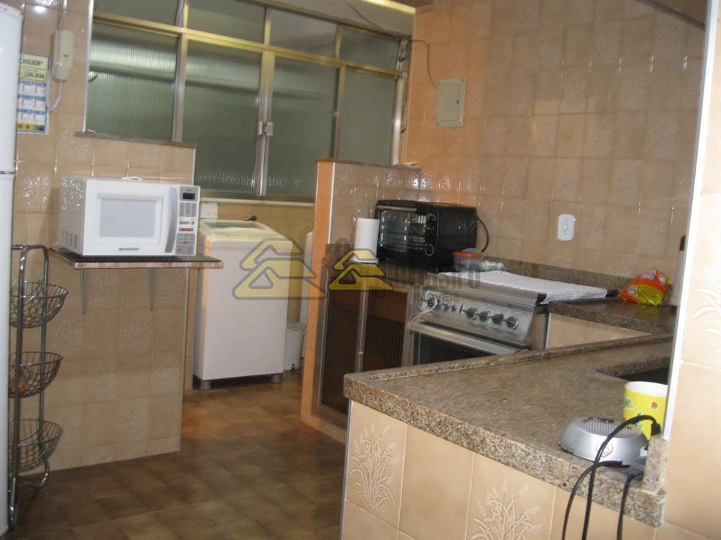 Apartamento à venda com 3 quartos, 100m² - Foto 12