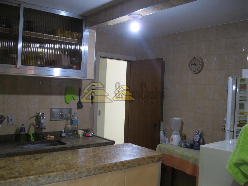 Apartamento à venda com 3 quartos, 100m² - Foto 13