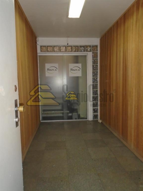 Prédio Inteiro para alugar, 195m² - Foto 2