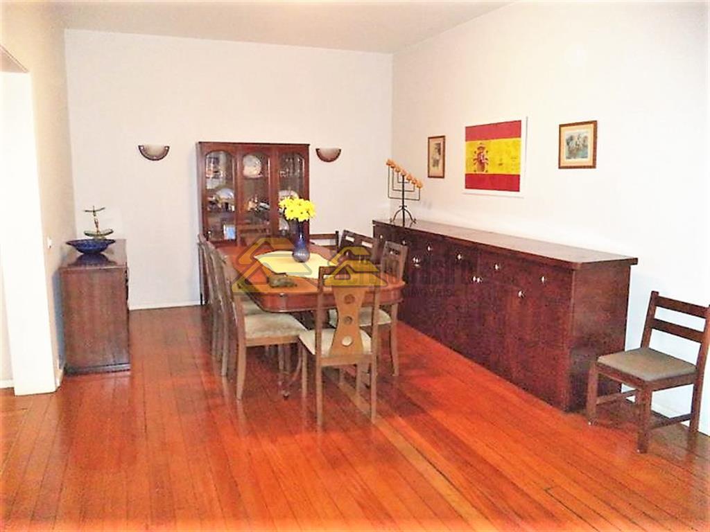 Apartamento à venda com 3 quartos, 206m² - Foto 5