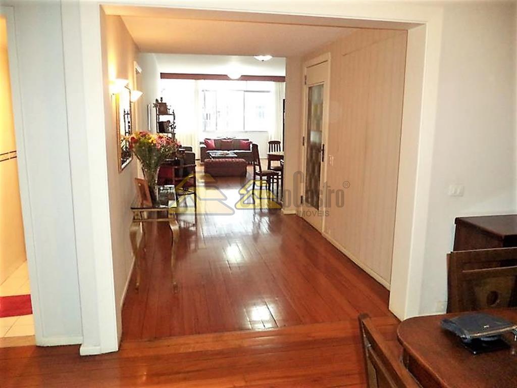 Apartamento à venda com 3 quartos, 206m² - Foto 7