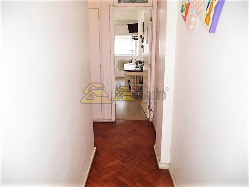 Apartamento à venda com 3 quartos, 206m² - Foto 15