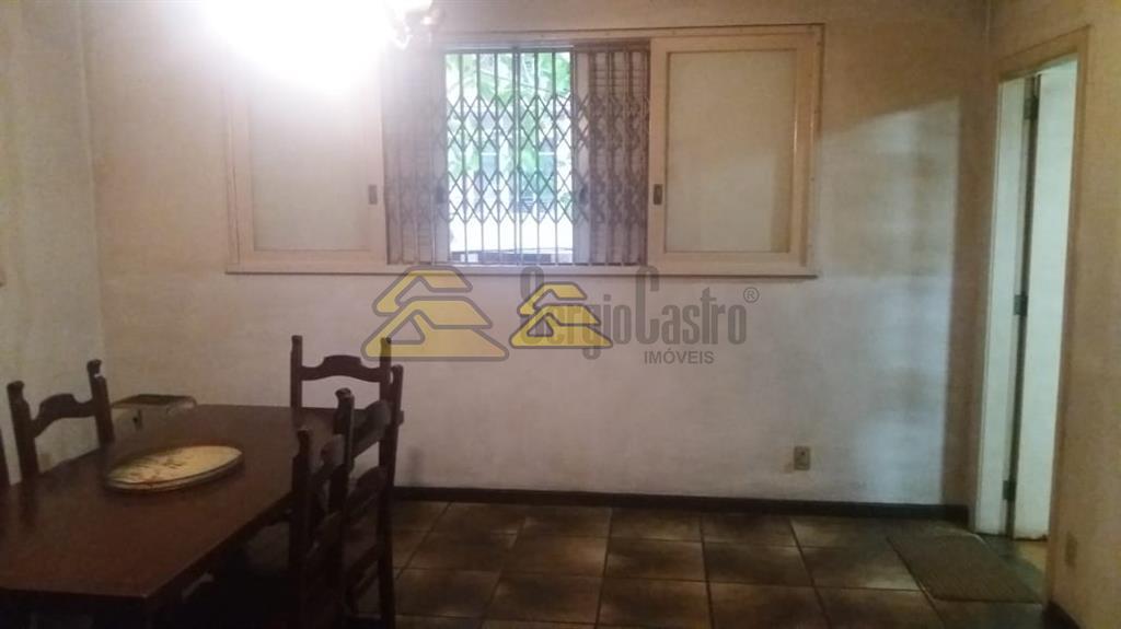 Casa à venda com 3 quartos, 230m² - Foto 10