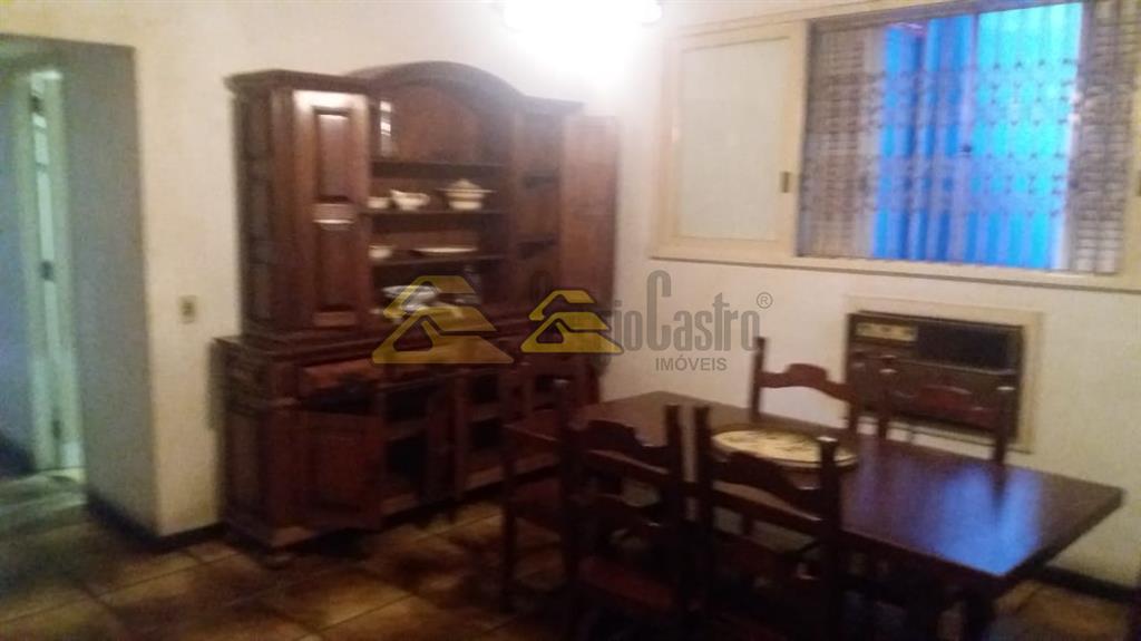 Casa à venda com 3 quartos, 230m² - Foto 13