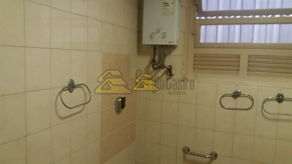 Casa à venda com 3 quartos, 230m² - Foto 18