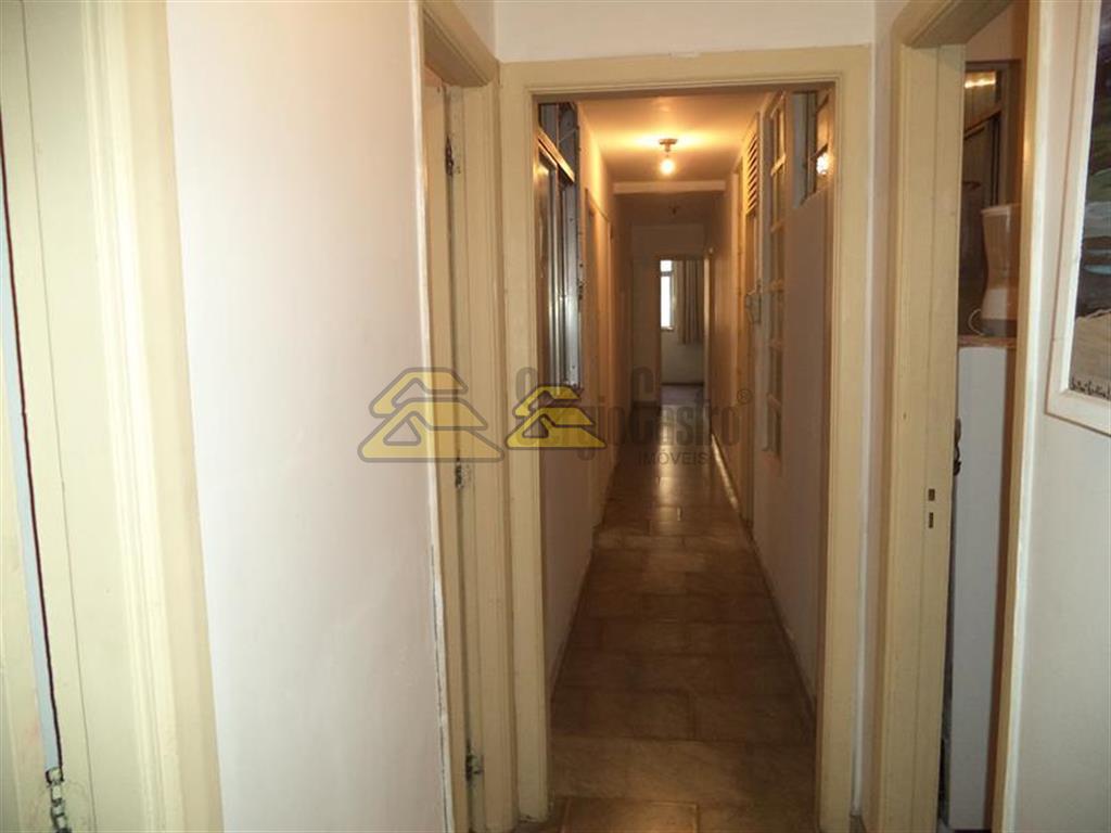 Apartamento à venda com 5 quartos, 150m² - Foto 13