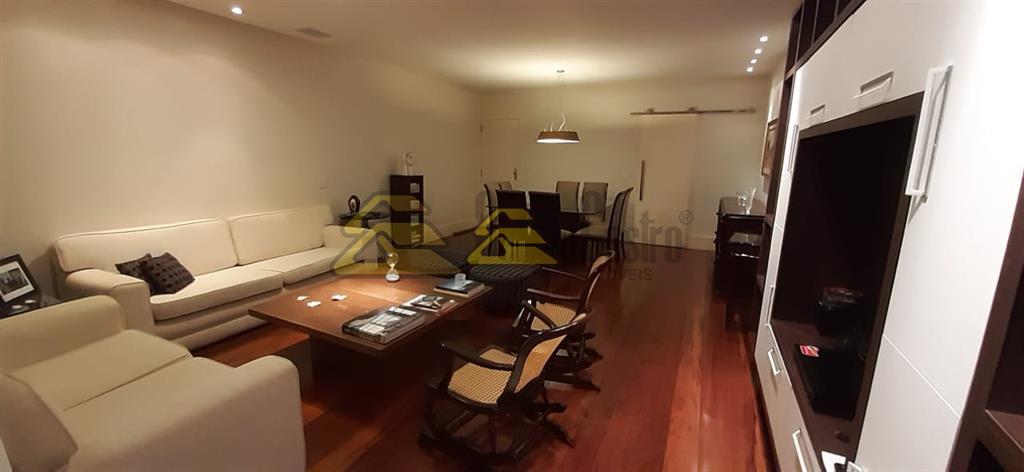 Apartamento à venda com 4 quartos, 152m² - Foto 2