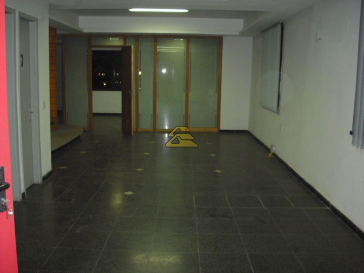 Prédio Inteiro para alugar, 1000m² - Foto 5