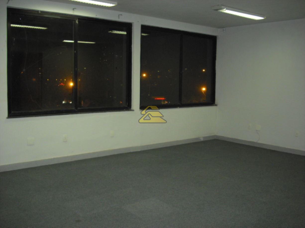 Prédio Inteiro para alugar, 1000m² - Foto 6