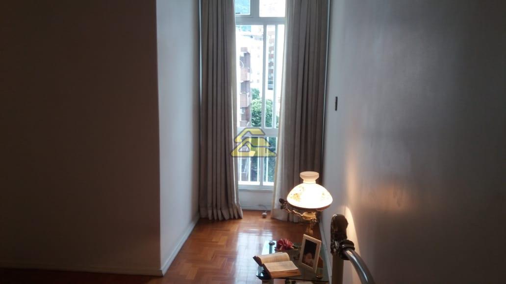 Apartamento à venda com 3 quartos, 95m² - Foto 4