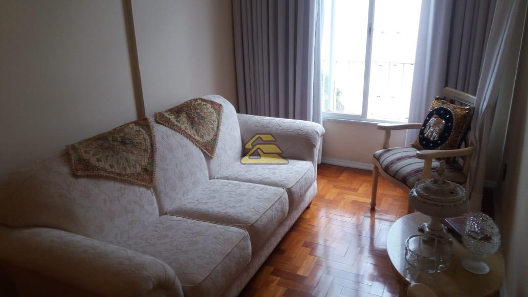 Apartamento à venda com 3 quartos, 95m² - Foto 10