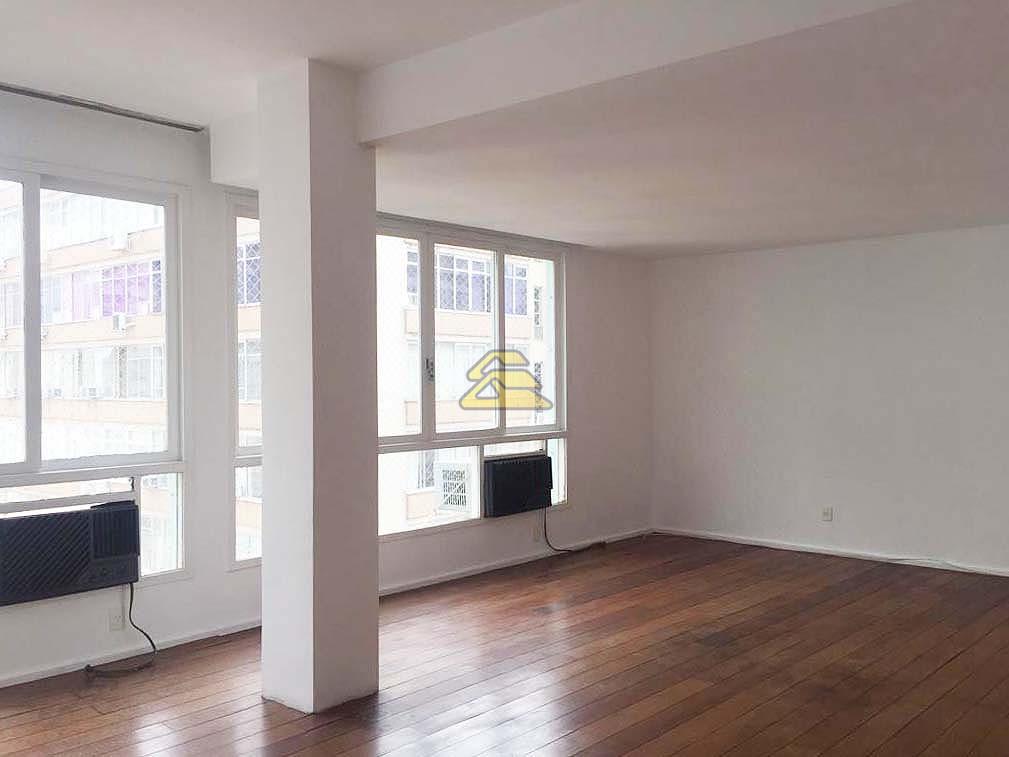 Apartamento à venda com 2 quartos, 114m² - Foto 2