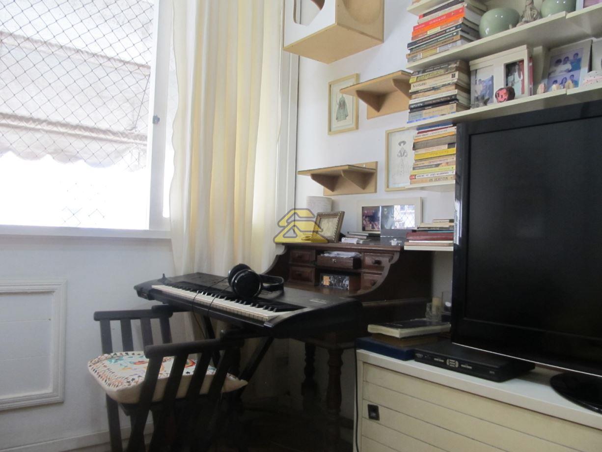 Apartamento à venda com 3 quartos, 88m² - Foto 4