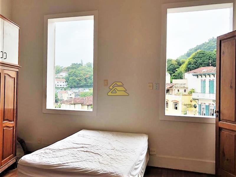 Casa à venda com 9 quartos, 127m² - Foto 8