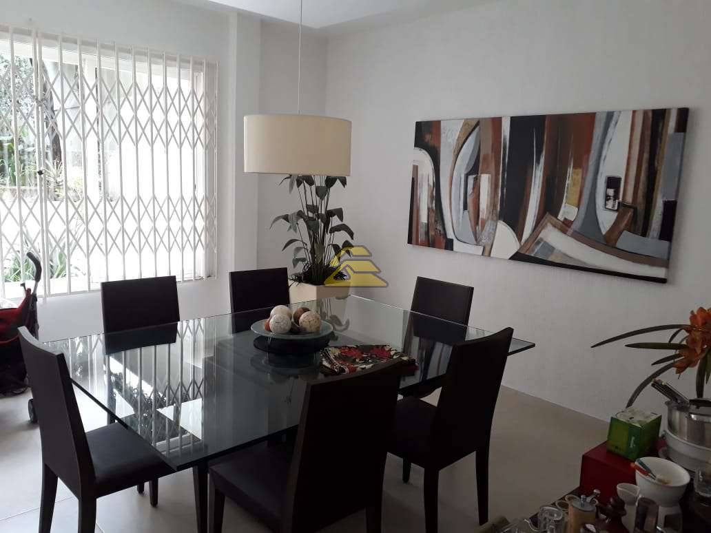 Casa à venda com 4 quartos, 400m² - Foto 21