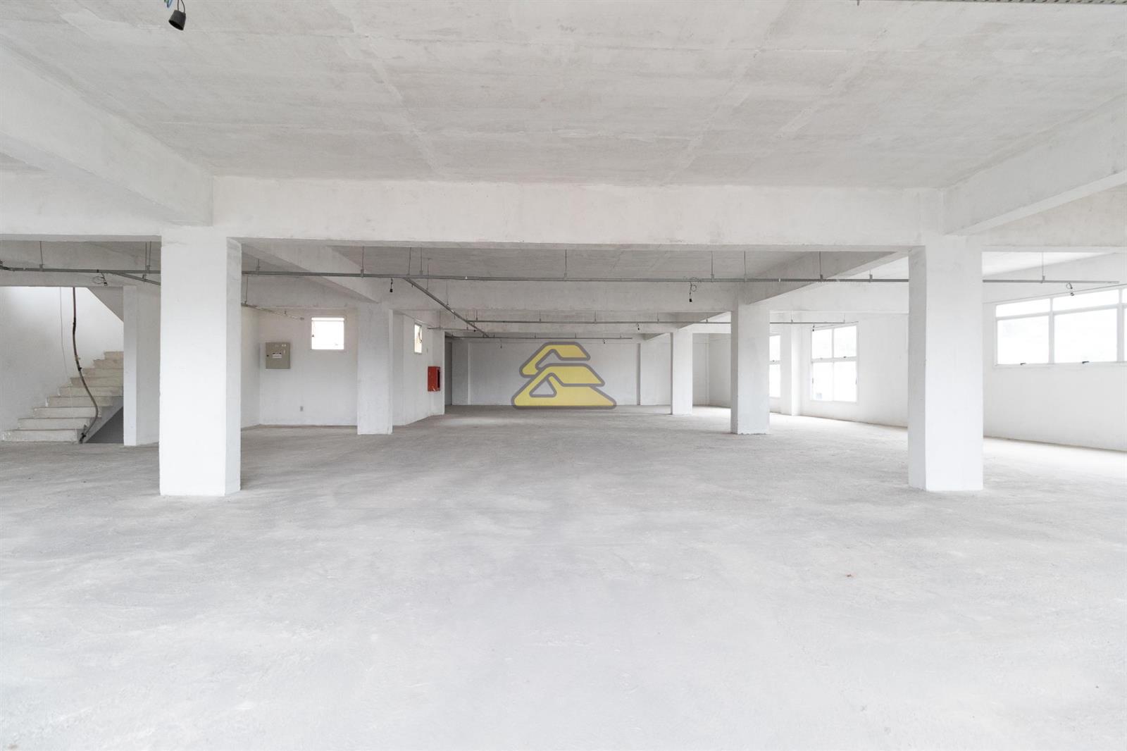 Prédio Inteiro à venda, 2193m² - Foto 1