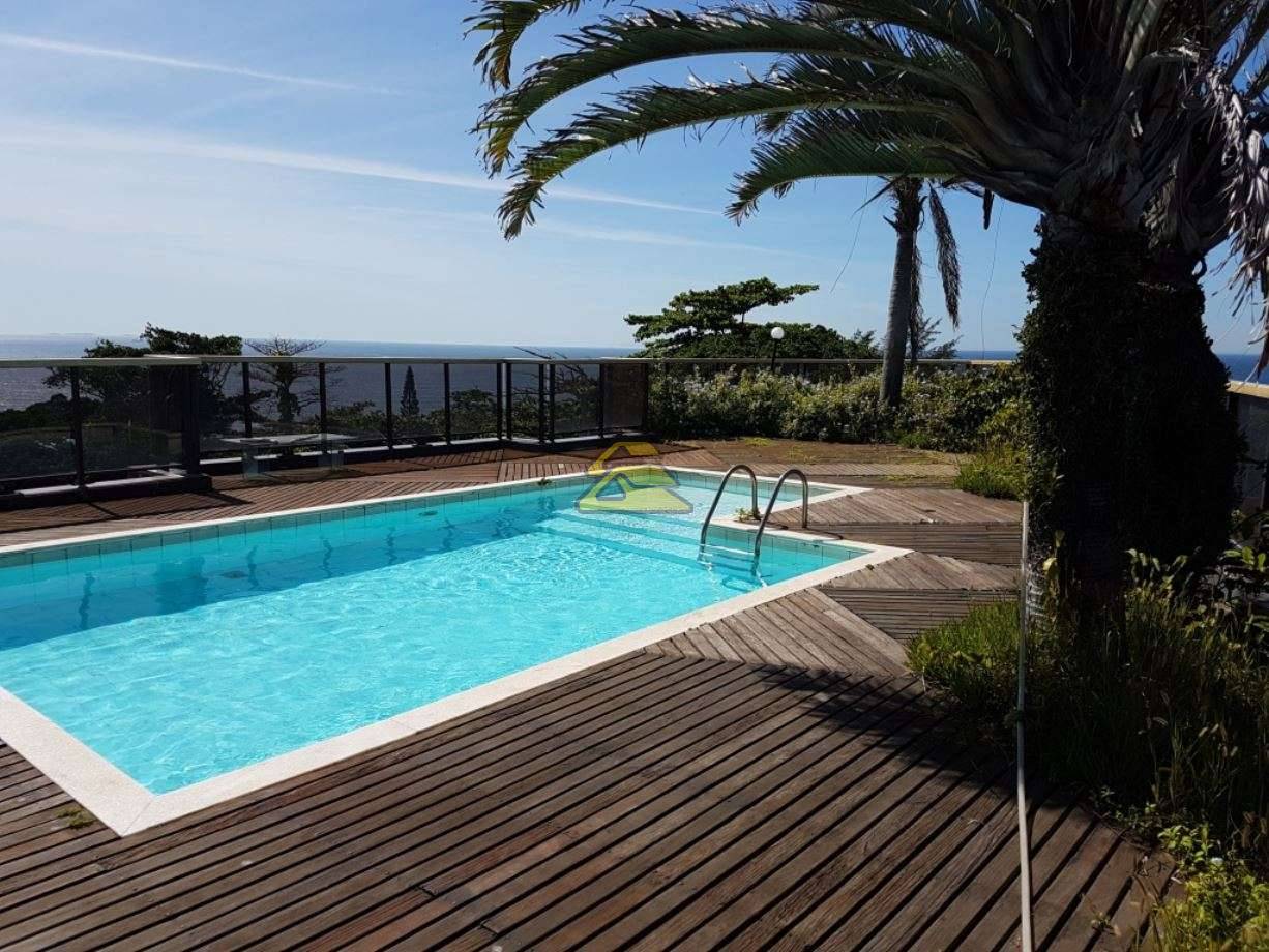 Cobertura para alugar com 2 quartos, 850m² - Foto 1