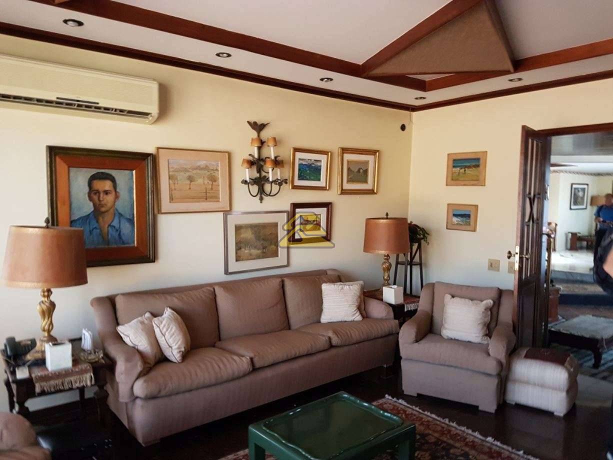 Cobertura para alugar com 2 quartos, 850m² - Foto 3