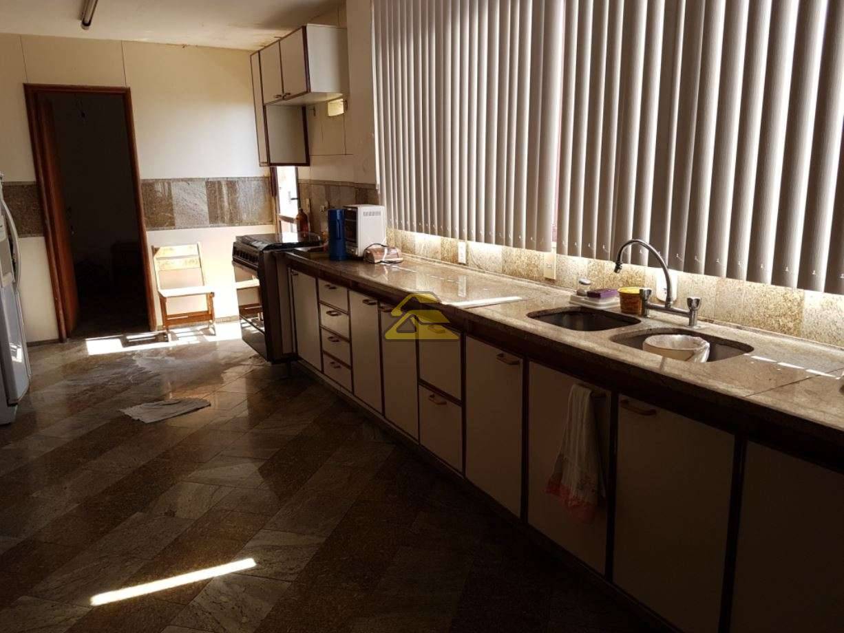 Cobertura para alugar com 2 quartos, 850m² - Foto 5
