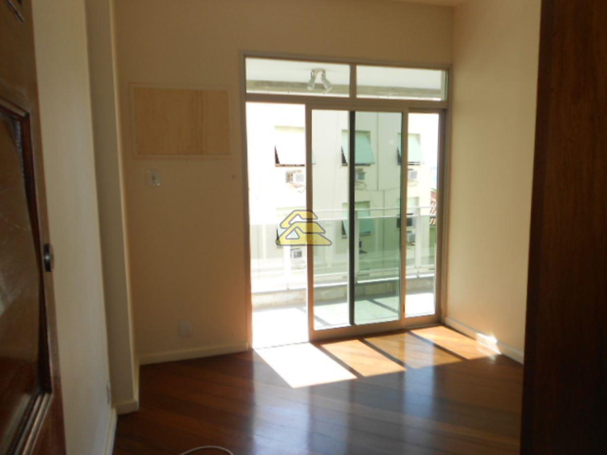 Apartamento à venda com 3 quartos, 125m² - Foto 5