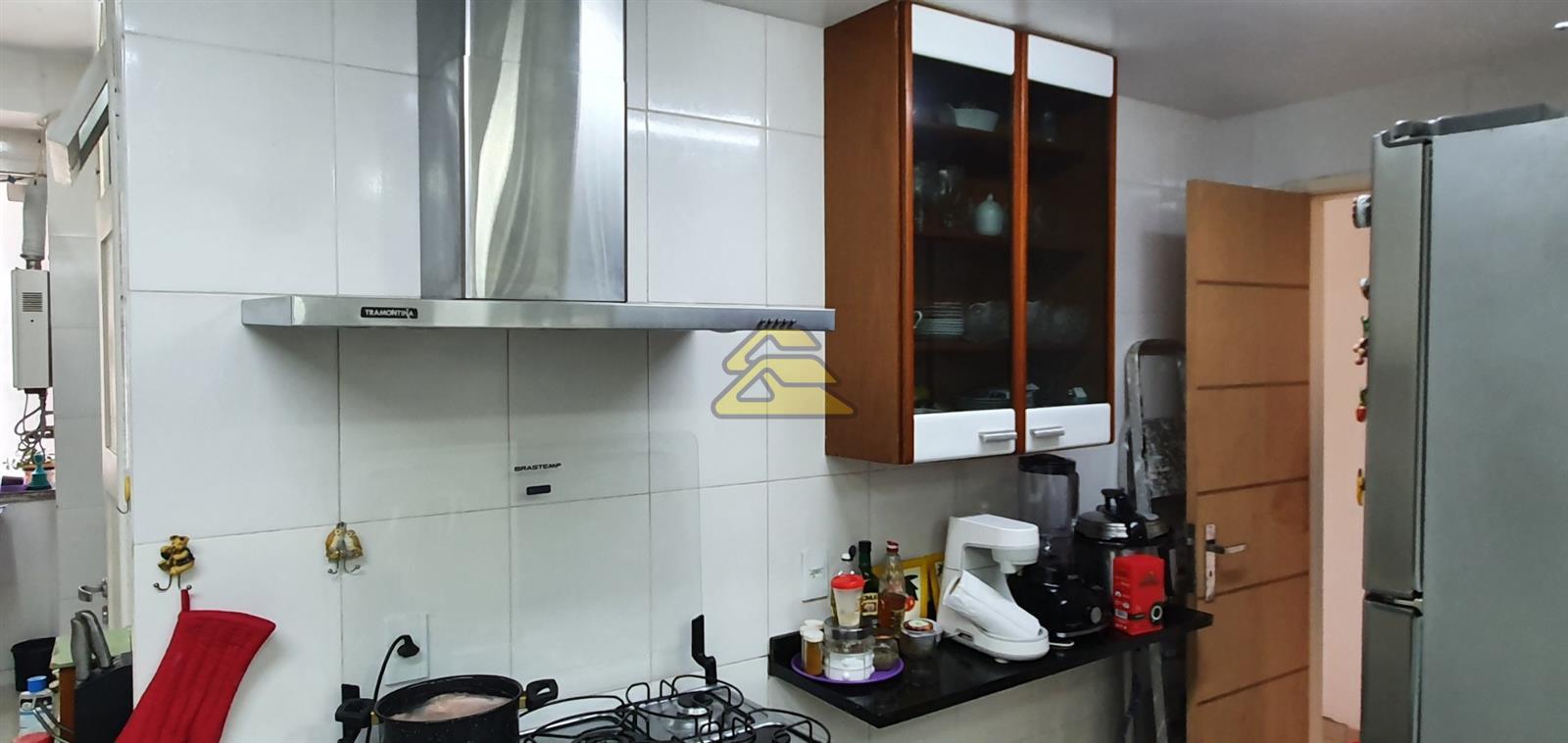 Apartamento à venda com 4 quartos, 168m² - Foto 23