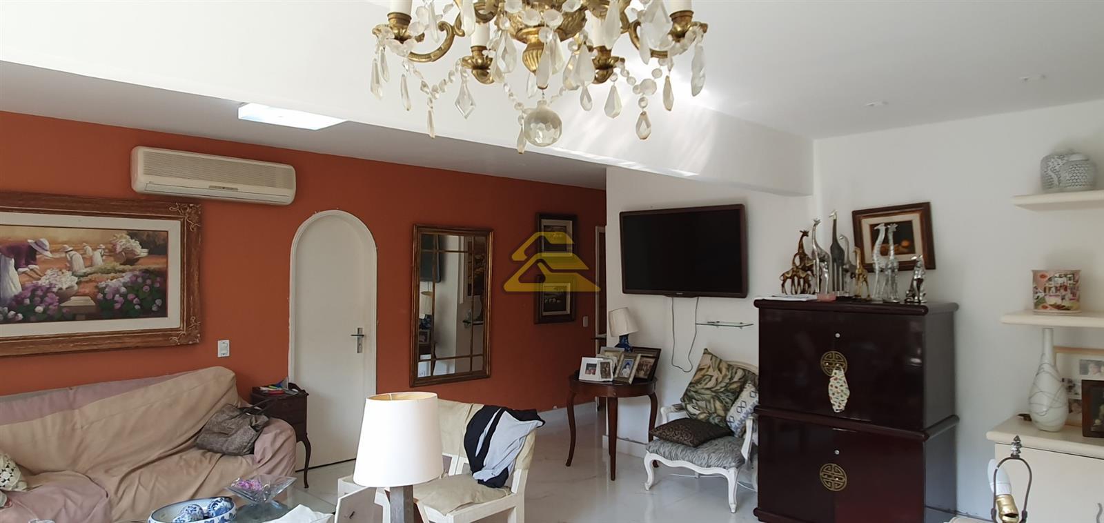 Apartamento à venda com 4 quartos, 168m² - Foto 1