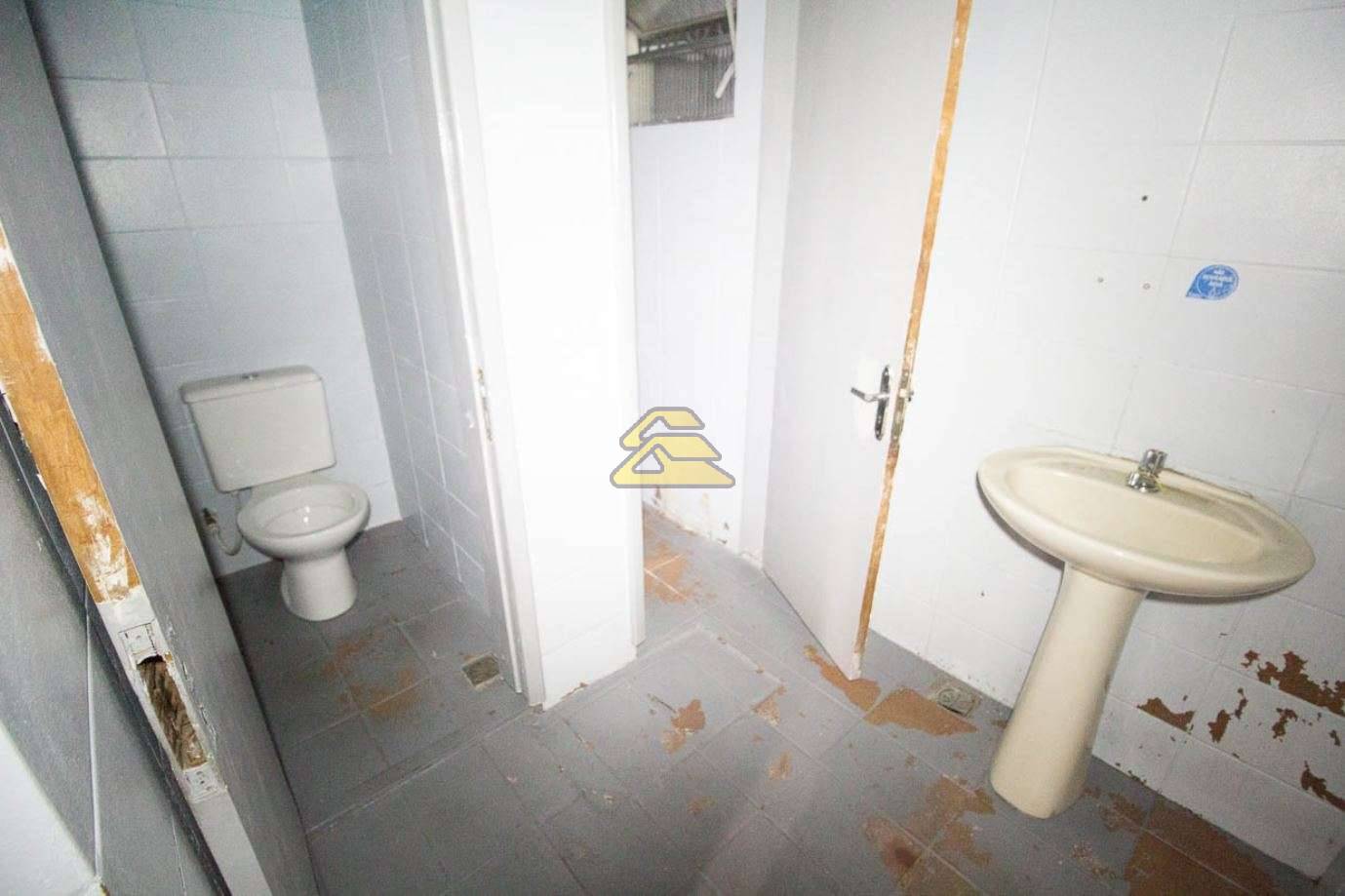 Prédio Inteiro à venda, 275m² - Foto 34