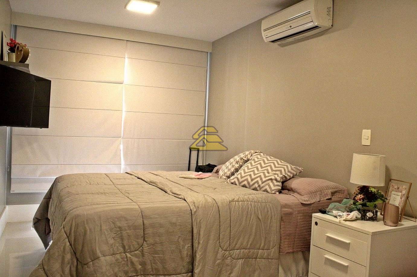 Apartamento à venda com 4 quartos, 221m² - Foto 25