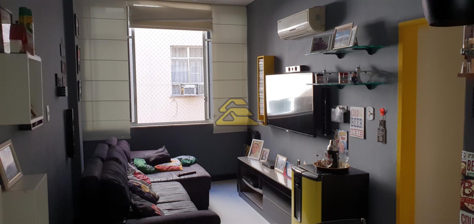 Apartamento à venda com 3 quartos, 103m² - Foto 1