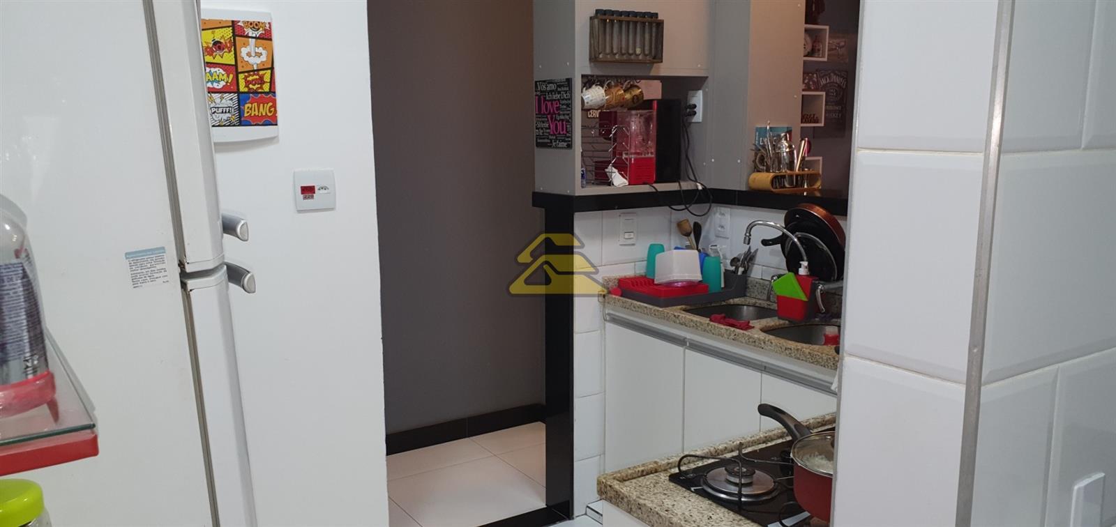 Apartamento à venda com 3 quartos, 103m² - Foto 20