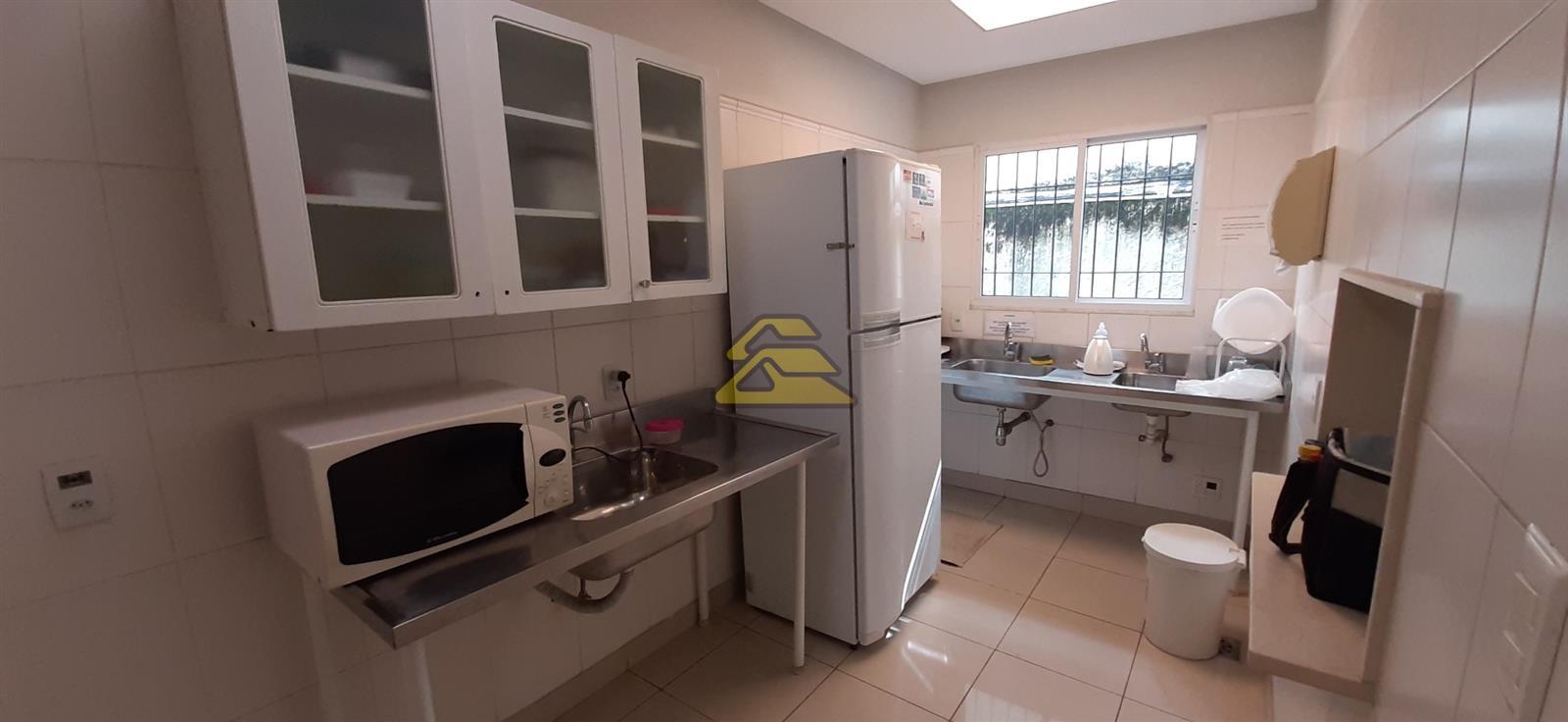 Prédio Inteiro à venda com 5 quartos, 1000m² - Foto 23