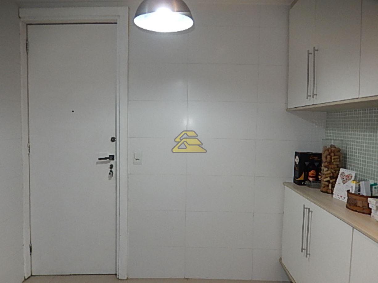 Apartamento à venda com 4 quartos, 166m² - Foto 23