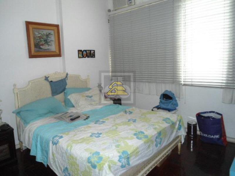 Apartamento à venda com 3 quartos, 95m² - Foto 10