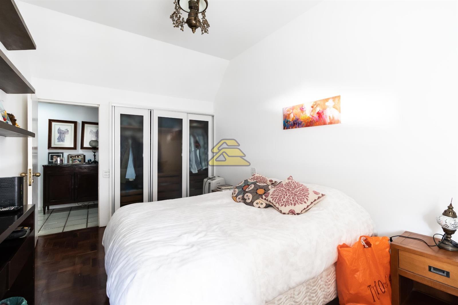 Apartamento à venda com 4 quartos, 290m² - Foto 19