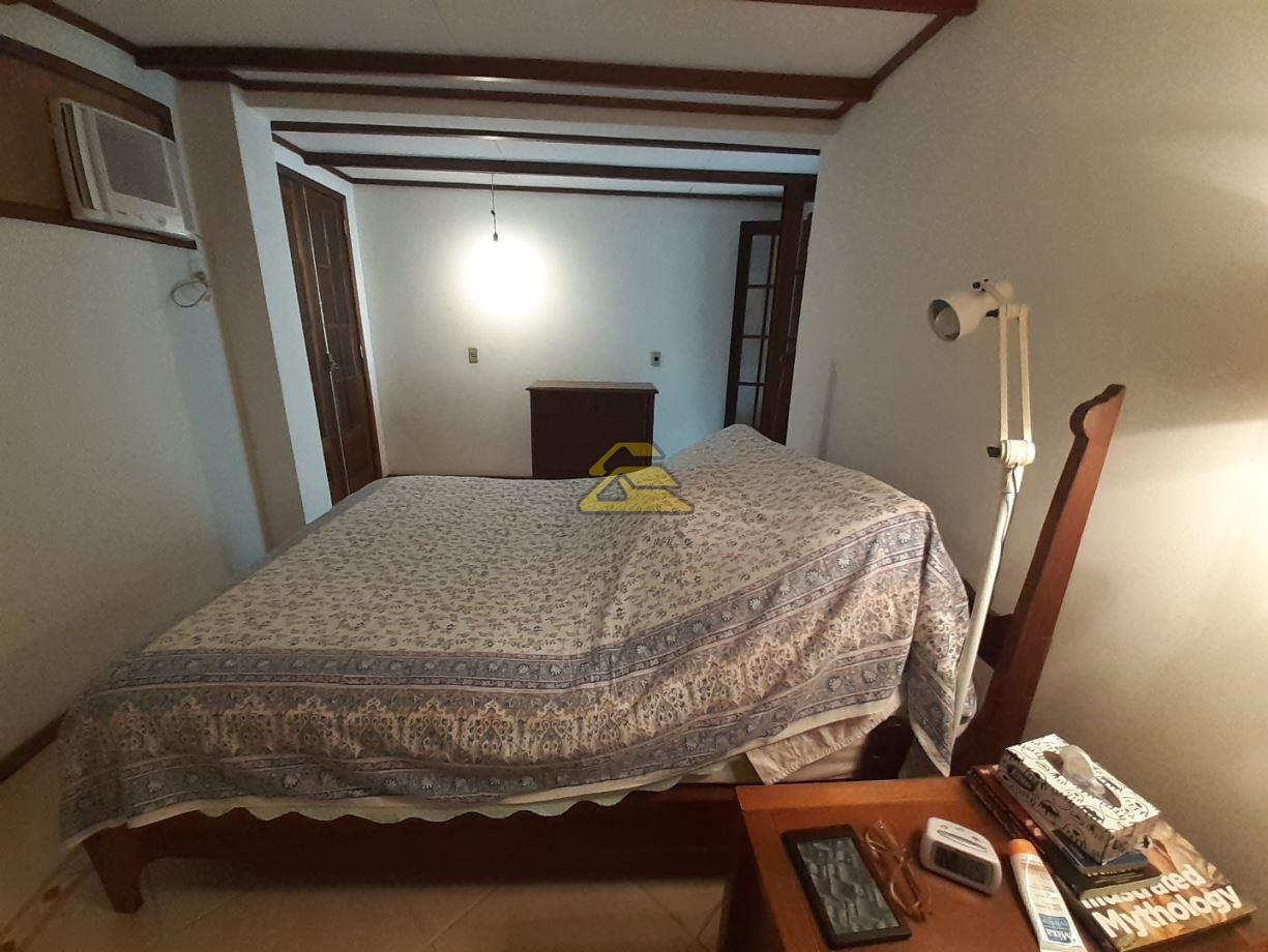 Apartamento à venda com 5 quartos, 307m² - Foto 18