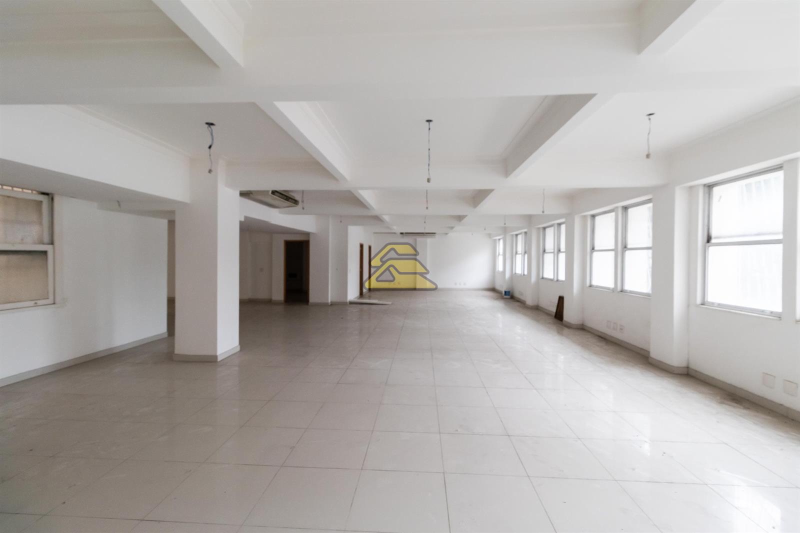 Conjunto Comercial-Sala à venda, 290m² - Foto 23