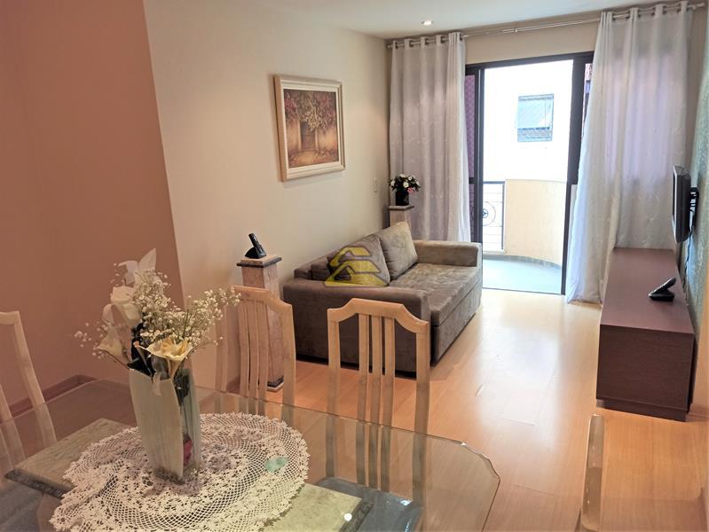 Apartamento à venda com 2 quartos, 84m² - Foto 1