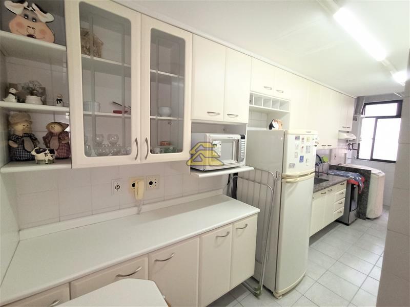 Apartamento à venda com 2 quartos, 84m² - Foto 13