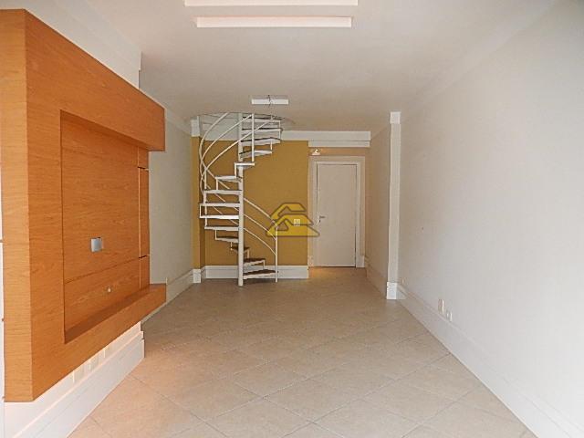 Cobertura à venda com 3 quartos, 183m² - Foto 1