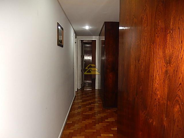 Apartamento à venda com 4 quartos, 215m² - Foto 10