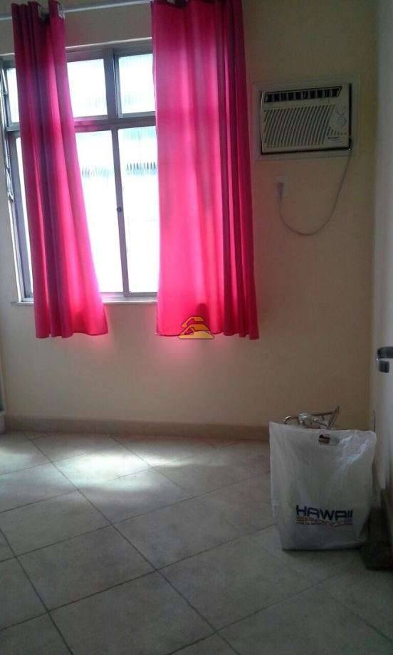 Apartamento à venda com 1 quarto, 45m² - Foto 10