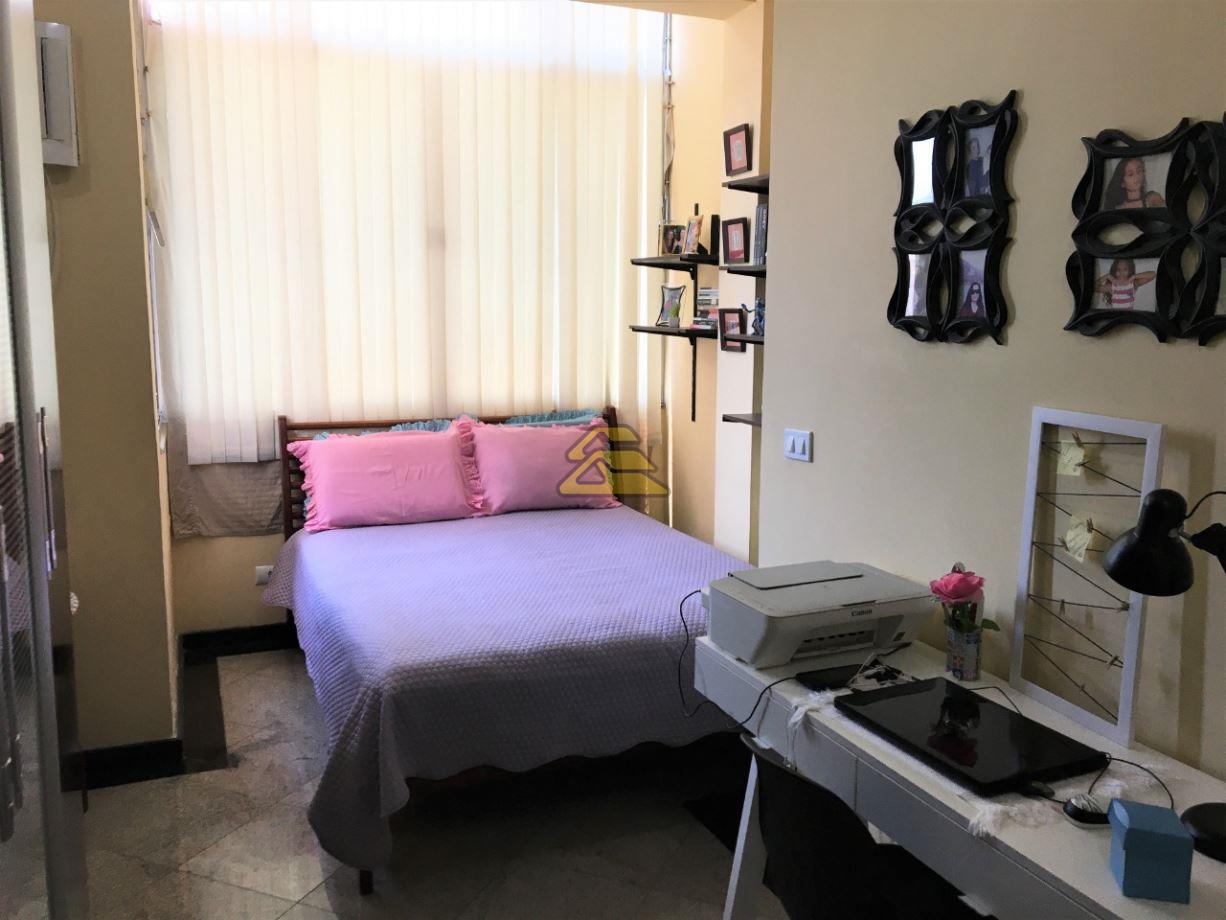 Apartamento à venda com 2 quartos, 93m² - Foto 10